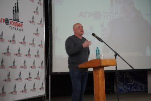 В Мирнинском районе проходит научно-практическая конференция Агрохолдинга 